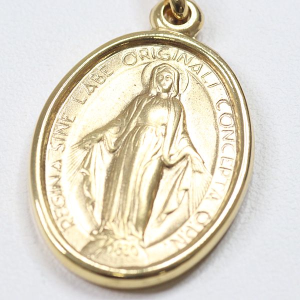未使用　ウノアエレ　750（K18WG）メダイ　マリア様 UNOAERRE（ウノアエレ） K18 ゴールド メダイ マリア様 Mサイズ