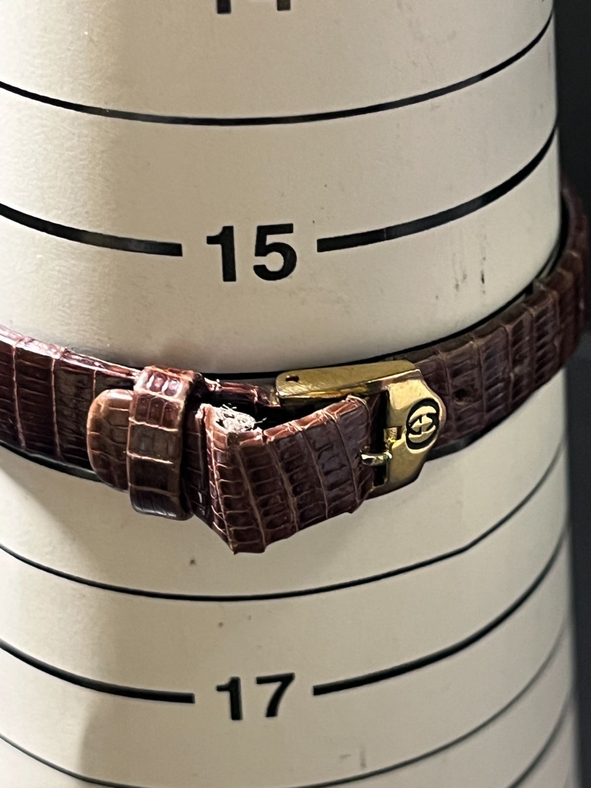  グッチ 時計 シェリー 本体のみ 不動 QZ 腕時計(アナログ) 時計