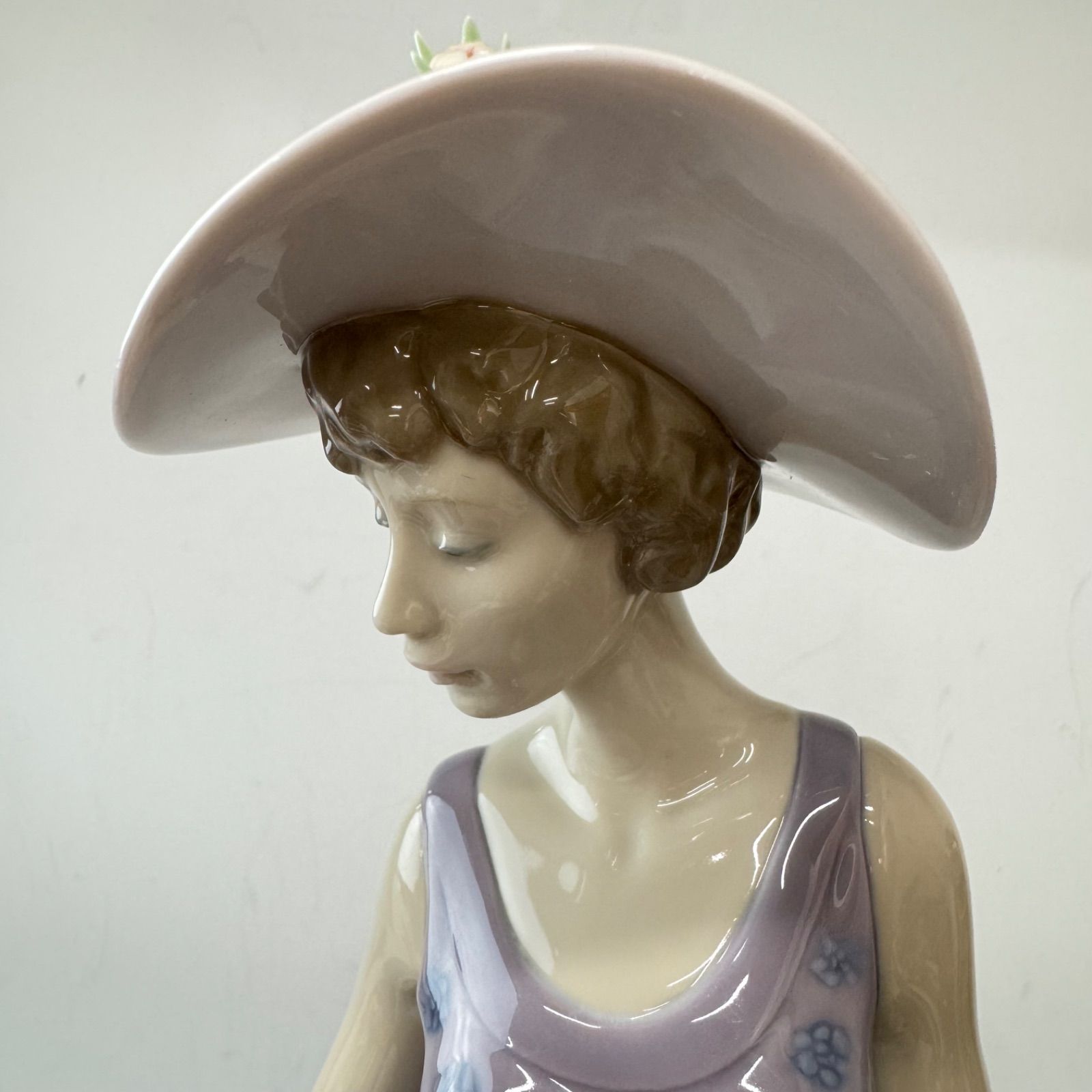 人形 フィギュリン