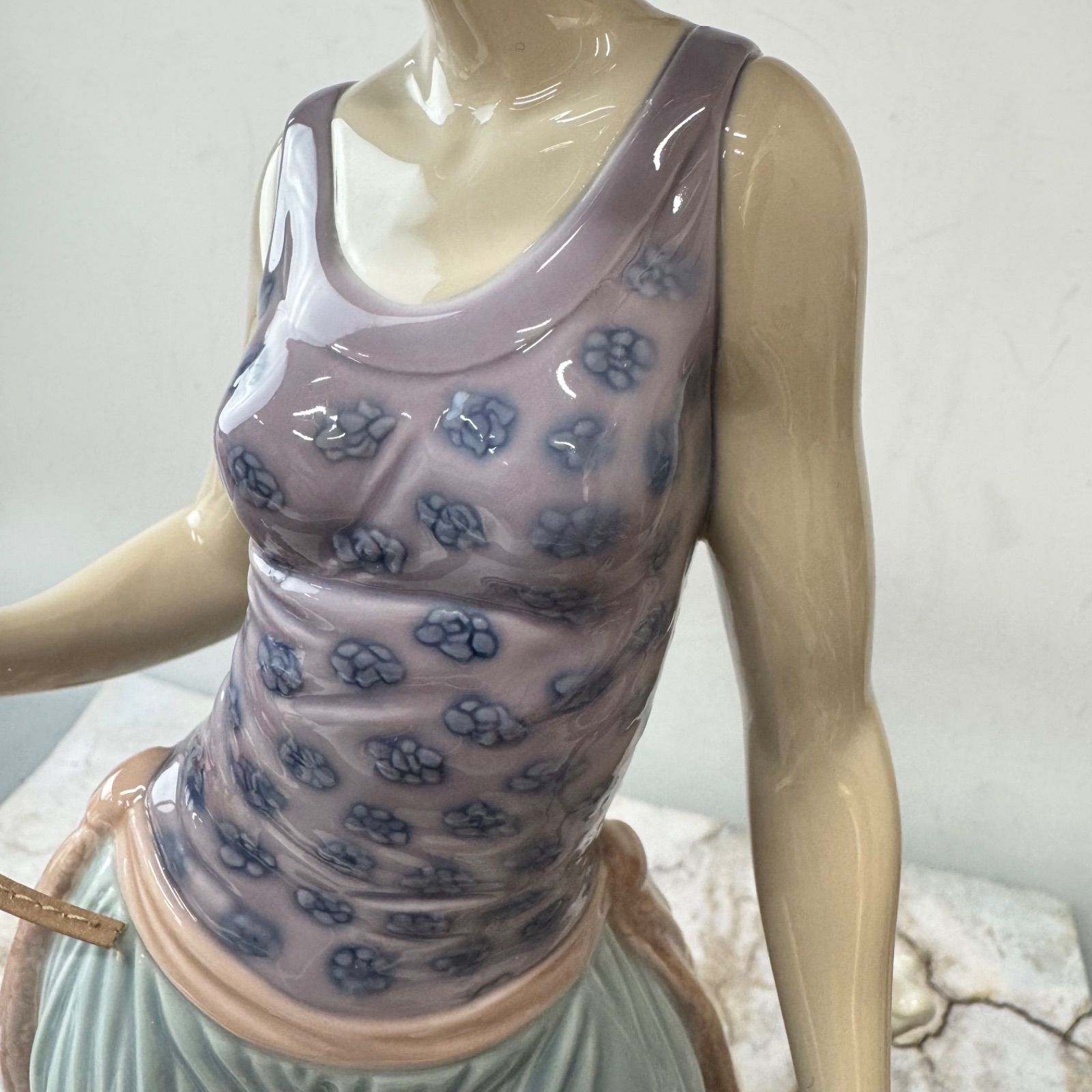 人形 フィギュリン