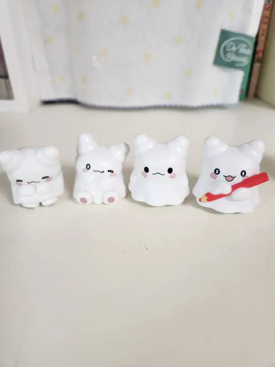 サンリオ ハナマルオバケ フィギュア 4種 まとめ はなまるおばけ