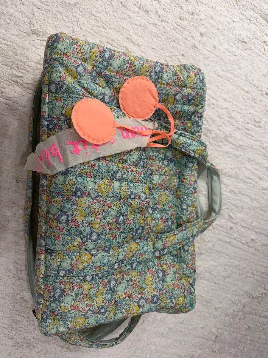 ペフド ド LIBERTY IN OUR COSMOS ベク バッグ おむつバッグ