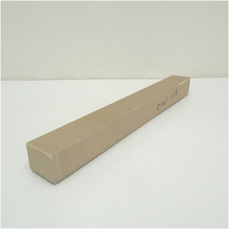 小川香月筆 富士 肉筆絹本掛軸（紙箱） 掛け軸 床の間 書 おしゃれ