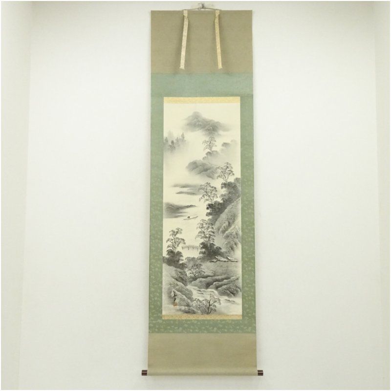 重村華堂筆 水墨山水 肉筆絹本掛軸（共箱） 掛け軸 床の間 書 おしゃれ