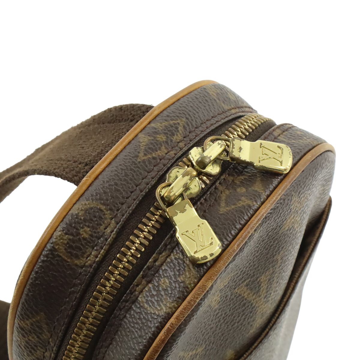 LOUIS VUITTON ルイ ヴィトン モノグラム ポシェット ガンジュ ボディ