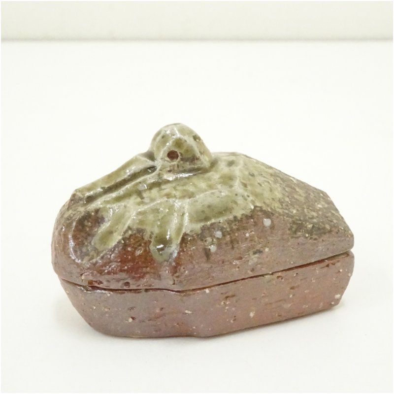 信楽焼 高橋楽斎造 鶴香合（共箱） 茶道具 茶道 香道 香道具 おしゃれ