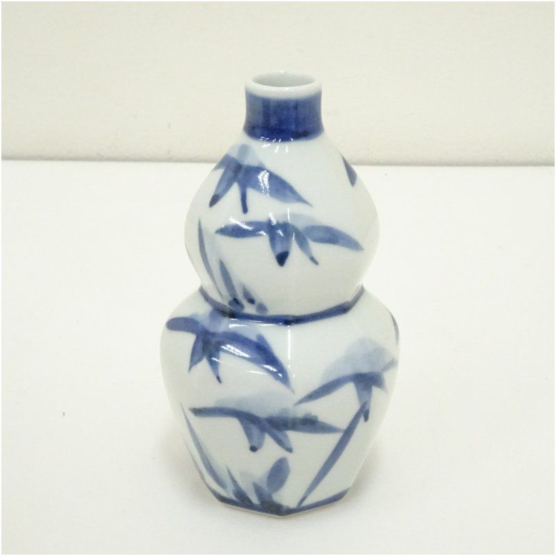 人間国宝 近藤悠三造 笹染付徳利（共箱） 酒器 おしゃれ かわいい 酒