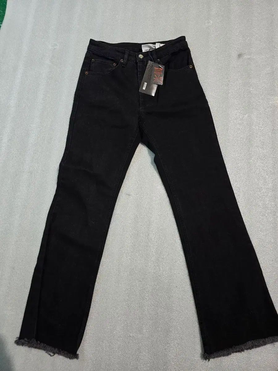 システム ブラック デニム 64-94