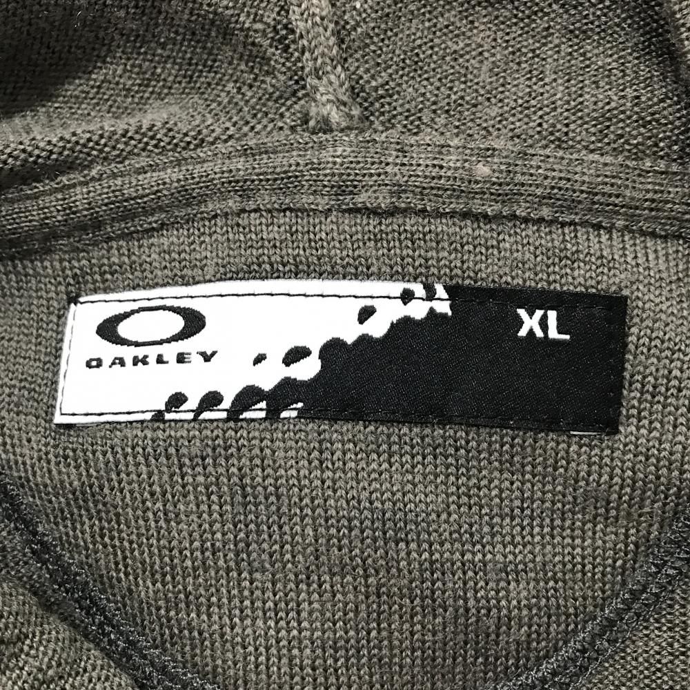【美品】OAKLEY ニットジップフーディー 刺繍ロゴ XLサイズ アイボリー 美品】オークリー ニットジップパーカー カーキグレー×ピンク ロゴ