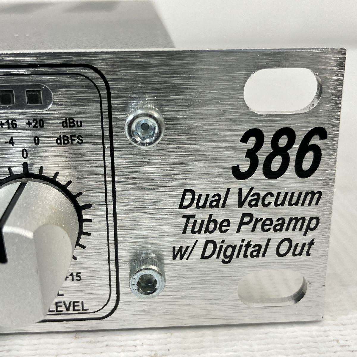 dbx 386 2ch 真空管マイクプリアンプ 通電確認のみ　中古 DBX 386 Dual Vacuum Tube Mic Preamp with digital out Confirmed