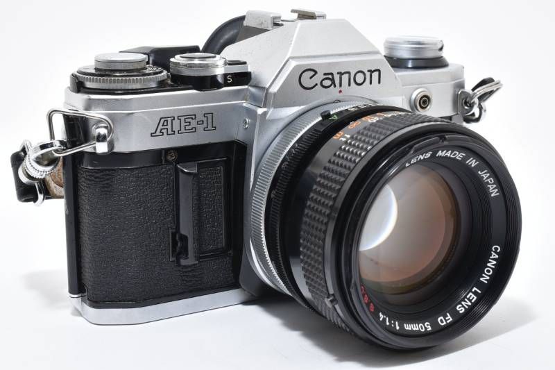 実用品】Canon キャノン AE-1 シルバー / FD 50mm 1.4 S.S.C. レンズ