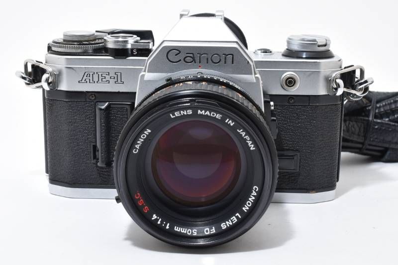 実用品】Canon キャノン AE-1 シルバー / FD 50mm 1.4 S.S.C. レンズ