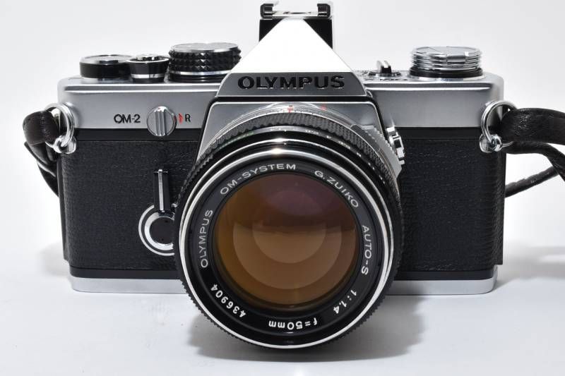 実用品 レザーカバー付 Olympus オリンパス OM 2 シルバー SYSTEM G ZUIKO AUTO S 1 4 50 mm レンズキット フィルム一眼カメラ 4014 14