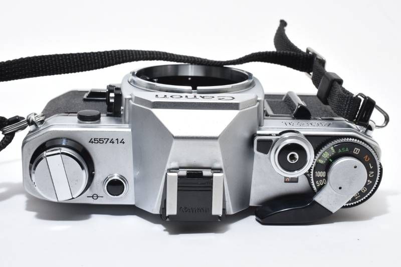 実用光学美品】Canon キャノン AE-1 シルバー ボディ フィルム一眼