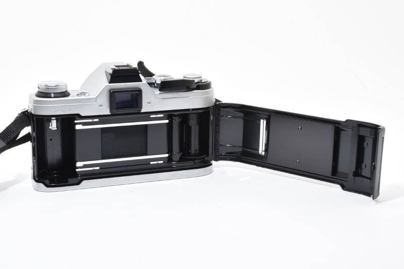 実用光学美品】Canon キャノン AE-1 シルバー ボディ フィルム一眼
