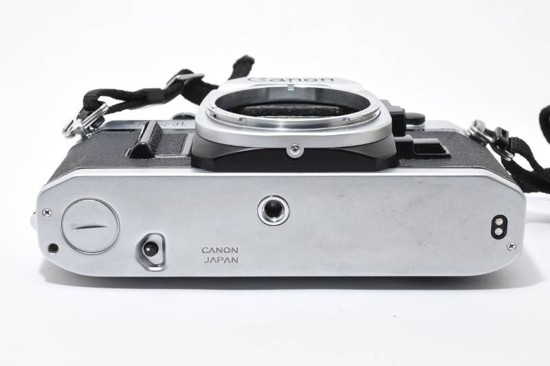 実用光学美品】Canon キャノン AE-1 シルバー ボディ フィルム一眼