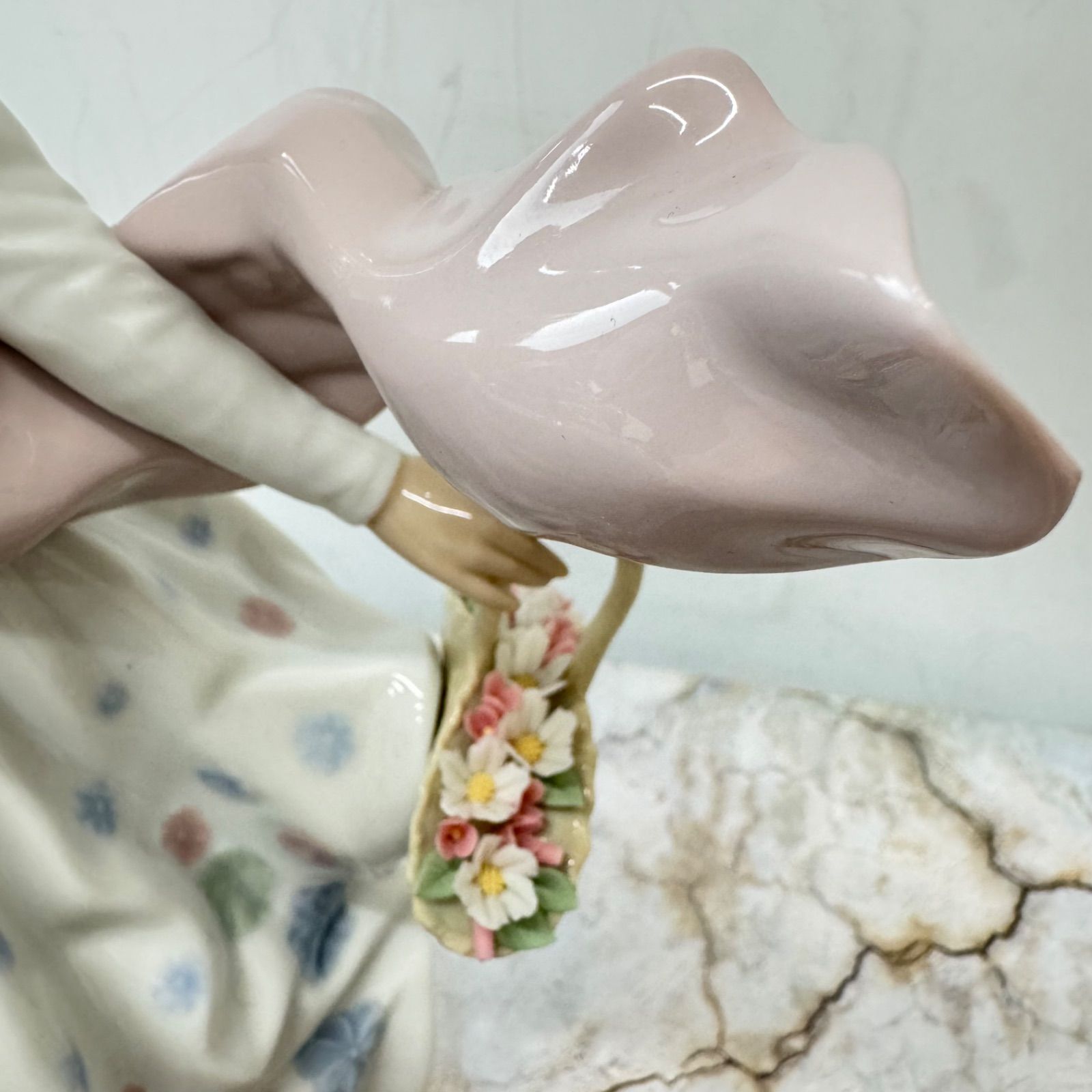 LLADRO リヤドロ 人形 フィギュリン 春の輝き - メルカリ