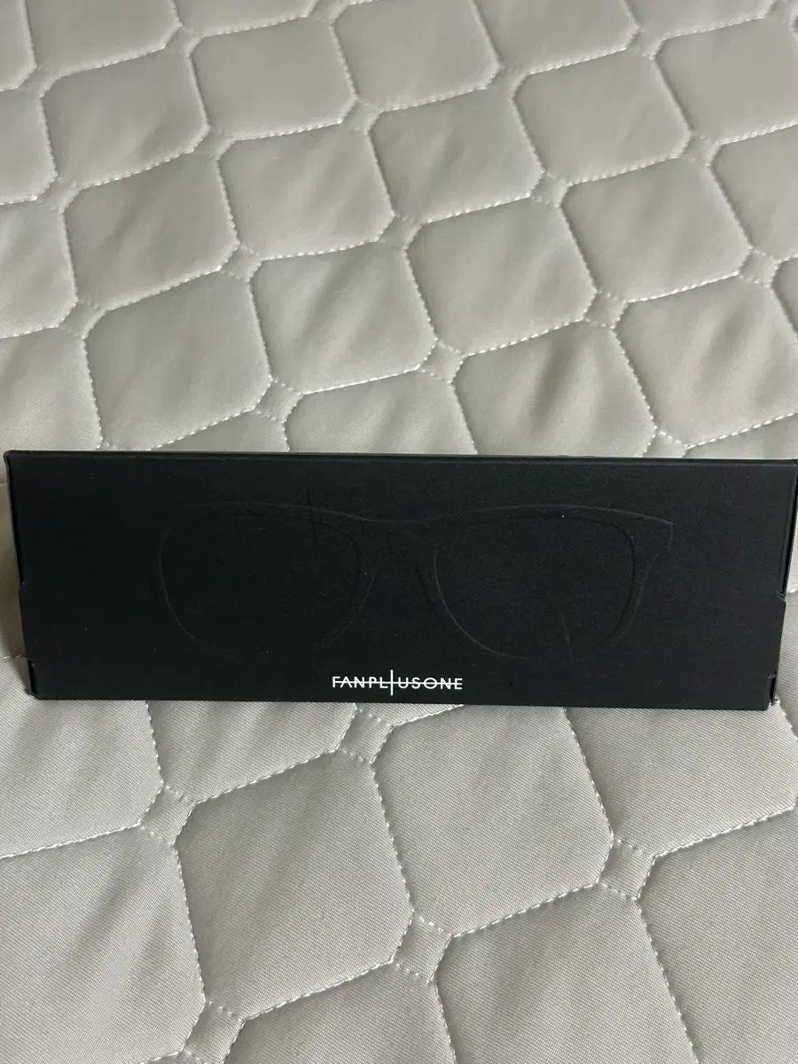 G-DRAGON ジードラゴン コンサート ファンゾーン 팸존 ホログラム メガネ サングラス