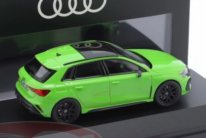 ノレブ 1 43 アウディ RS 3 スポーツバック 8 Y キャラミグリーン NOREV Audi Sportback Kyalami green