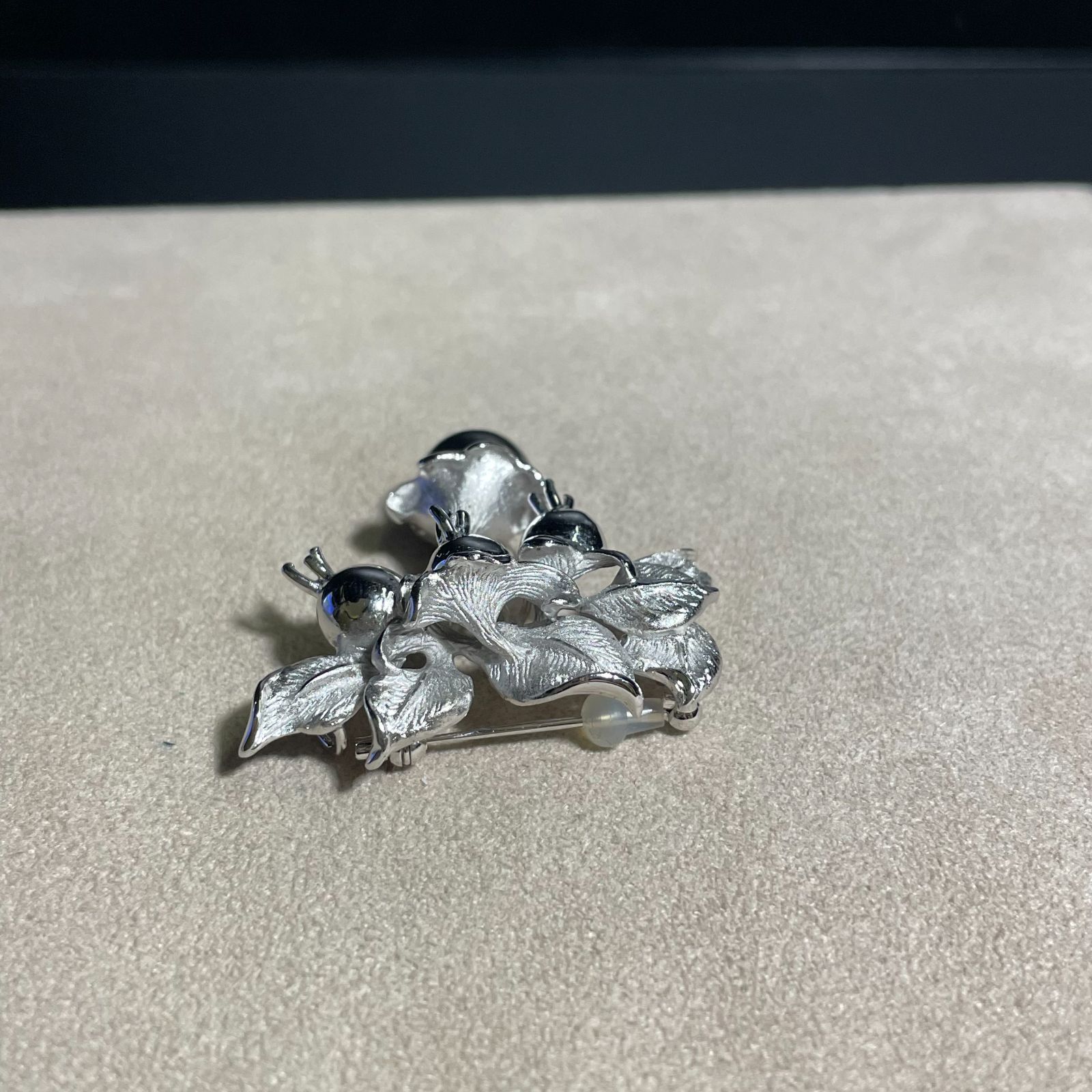 ブローチパール