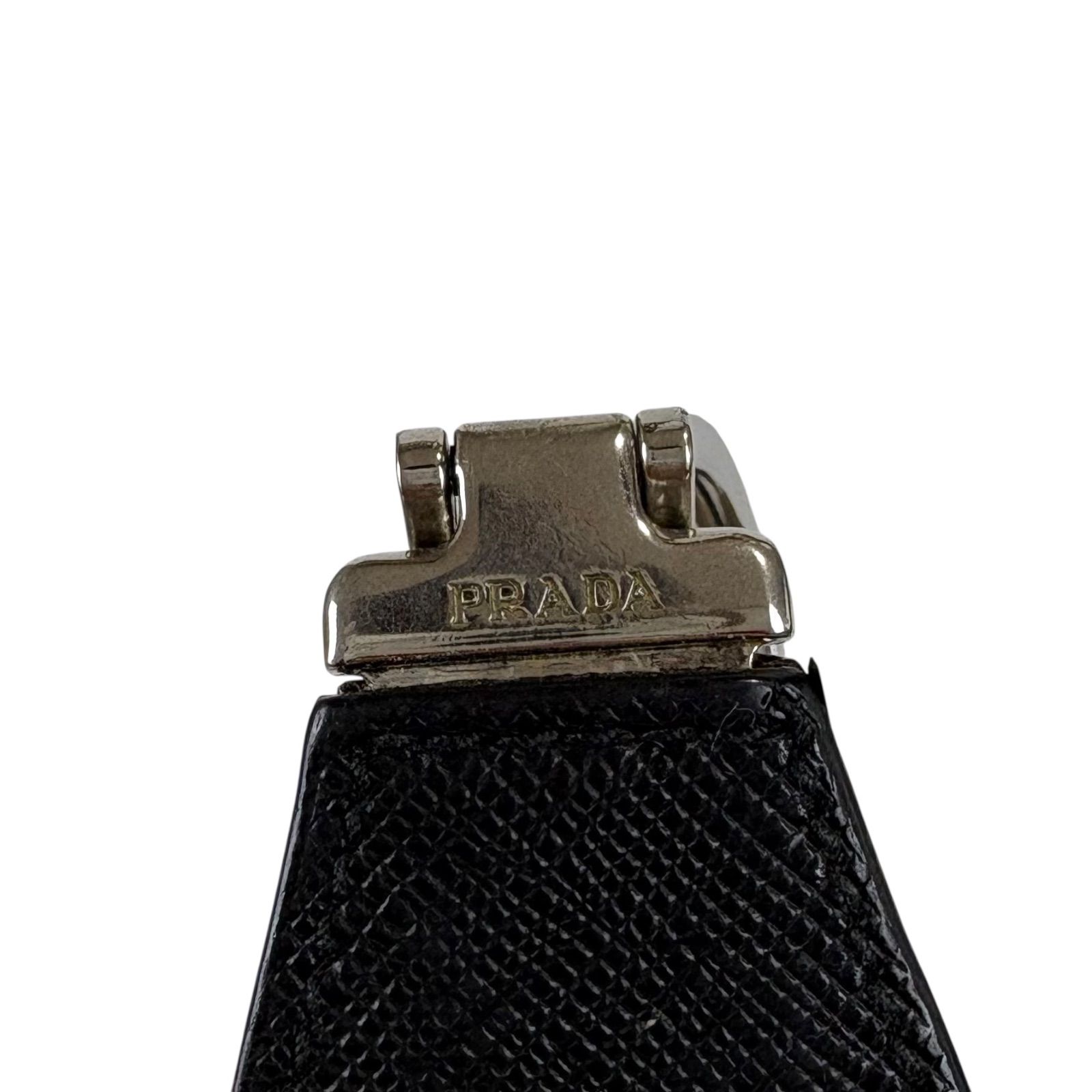 プラダ PRADA サフィアーノレザー キーチェーン トライアングルロゴ