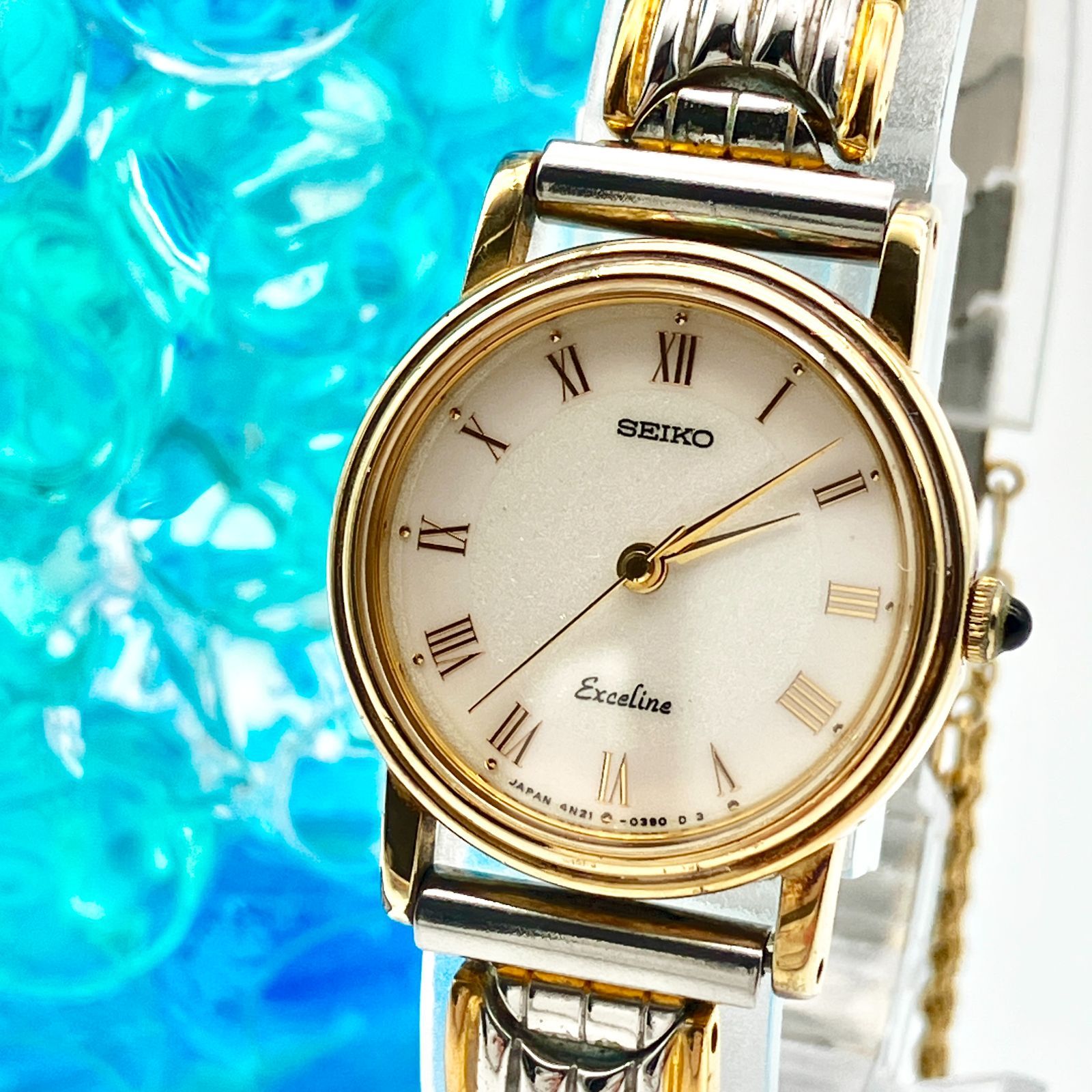 セイコー エクセリーヌ 4 N 21 0180 レディース 腕時計 クォーツ コンビ ゴールド シルバー ローマン白文字盤 2針 ヴィンテージ ドレスウォッチ