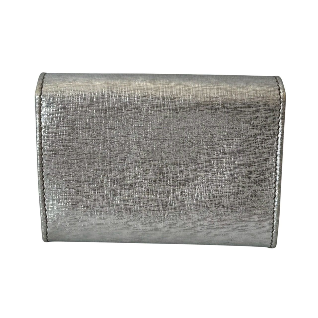 DOLCE＆GABBANA ドルチェ-ガッバーナ D-G ドルガバ カードケース パスケース 名刺入れ コンパクト ロゴ レザー シルバー