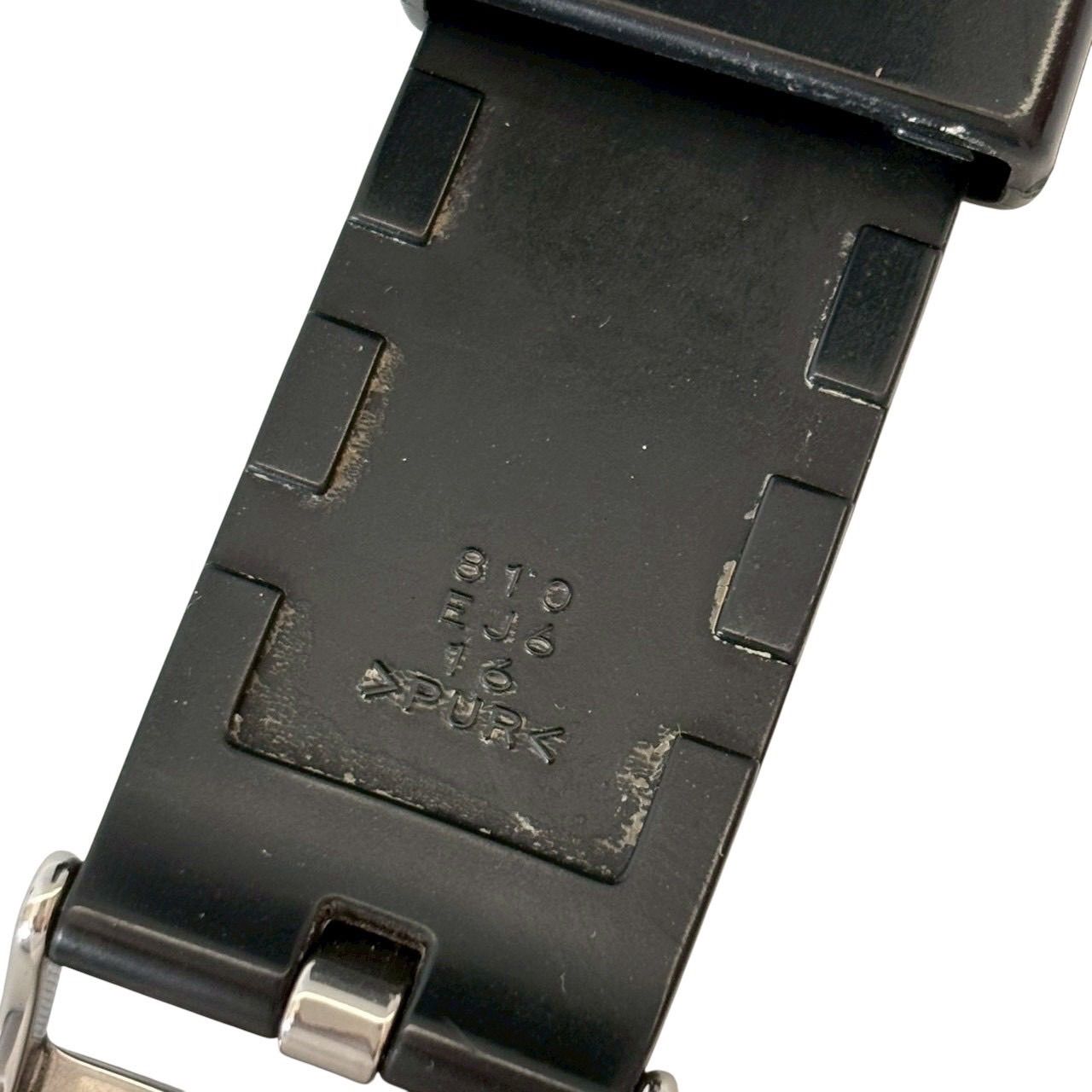 ラバー ブラック