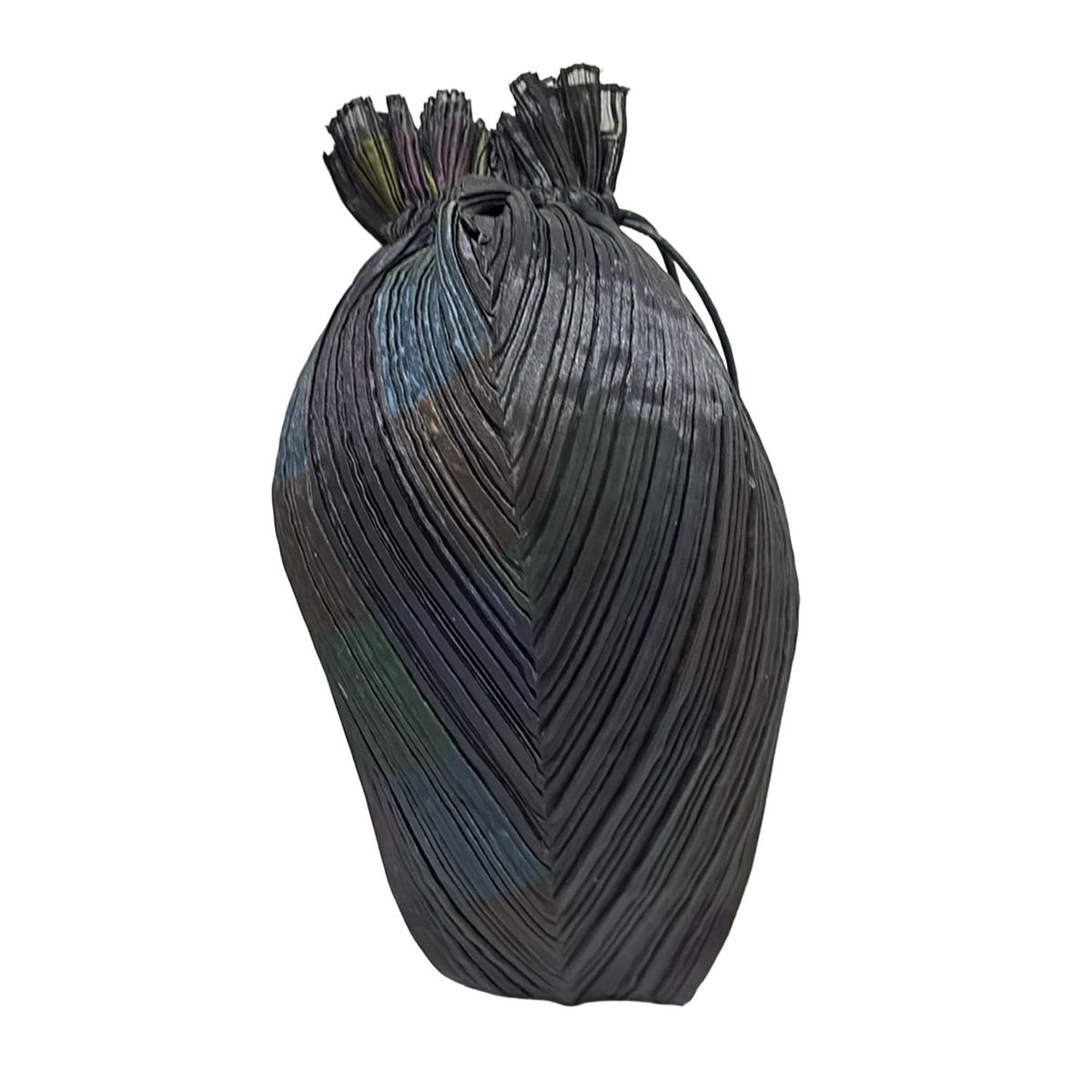 ✨️極美品✨️ イッセイミヤケ 巾着 ポーチ イッセイミヤケ 巾着 ポーチ