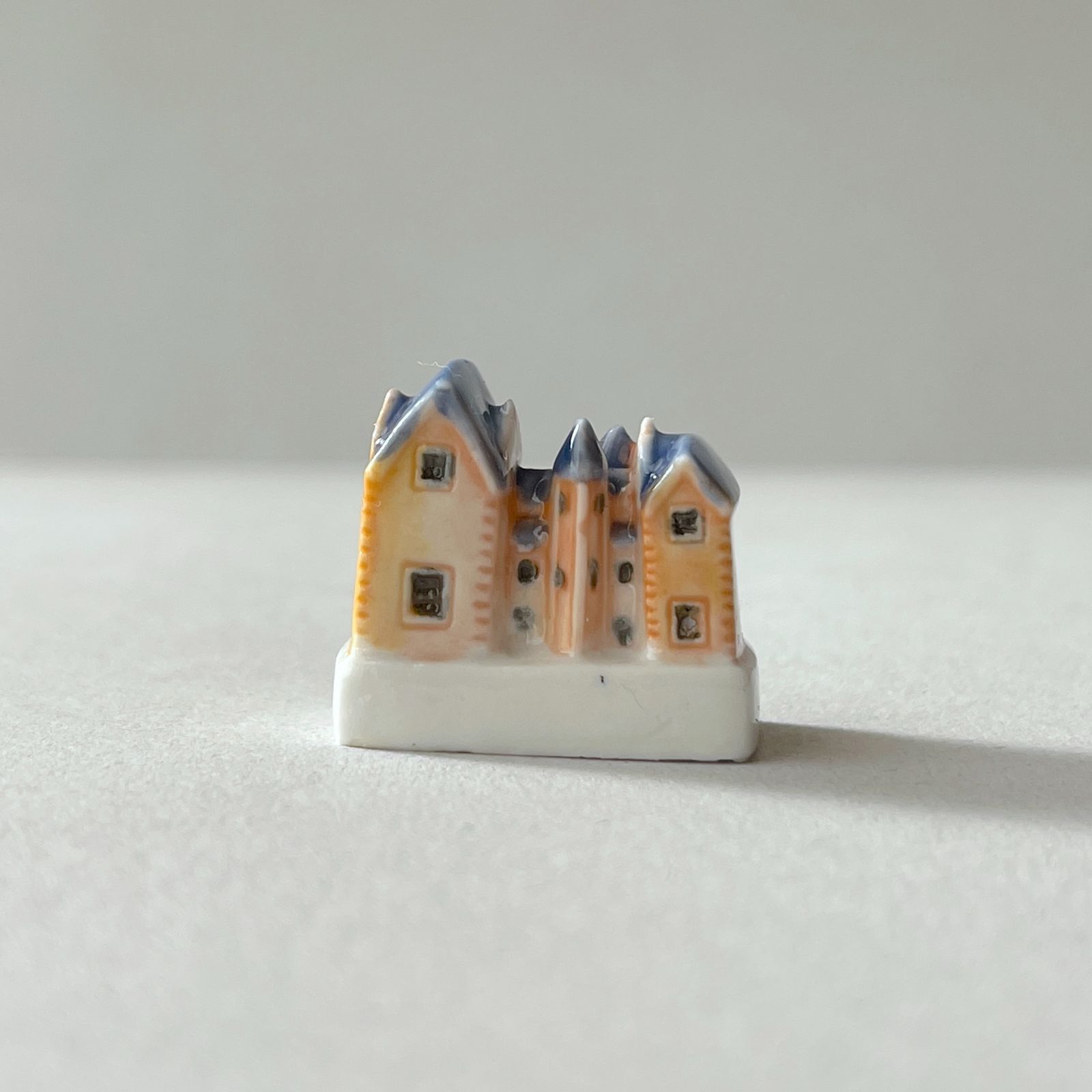 アルザスのお菓子　フェーブ　フェーブ　フランス　陶器　ミニチュア　フランス雑貨 フランスの新年には欠かせない、幸福のシンボル「フェーブ」の専門店