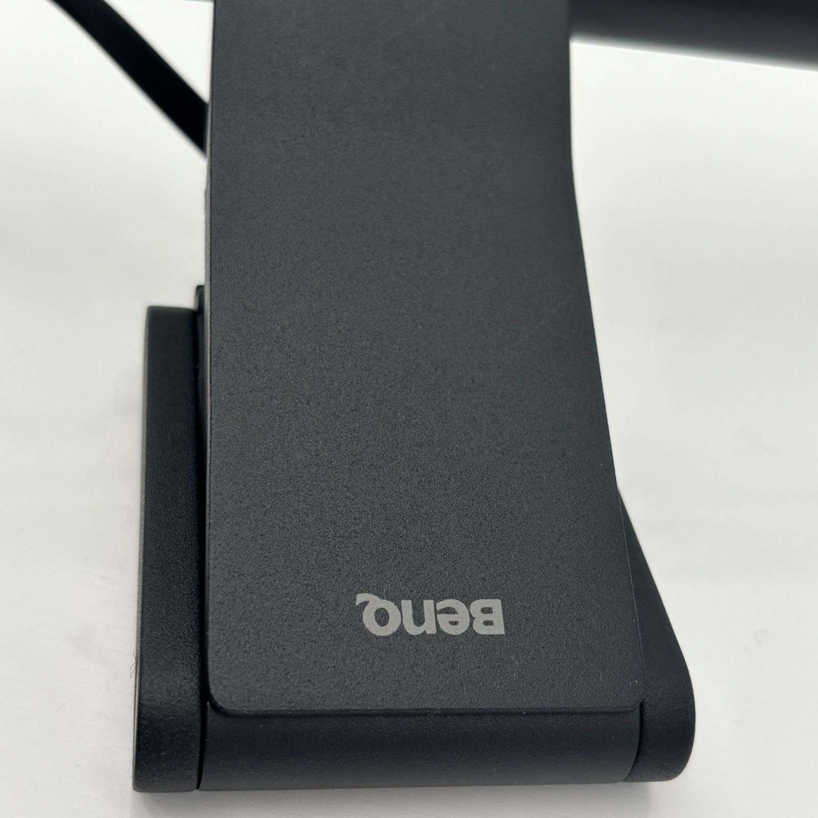 中古・美品】BenQ ScreenBar Pro モニターライト - メルカリ