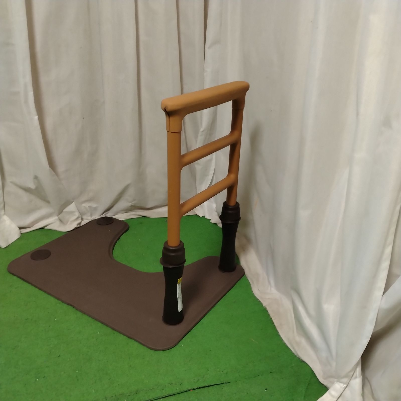 OT-14418 モルテン ルーツHS スモールタイプ 片手すり MNTPMT 1 昇降支援手すり 手すり 手摺 手スリ 工事不要 置き型 昇降支援 自立支援 在宅介護 福祉用具 洗浄 消毒済 介護用品