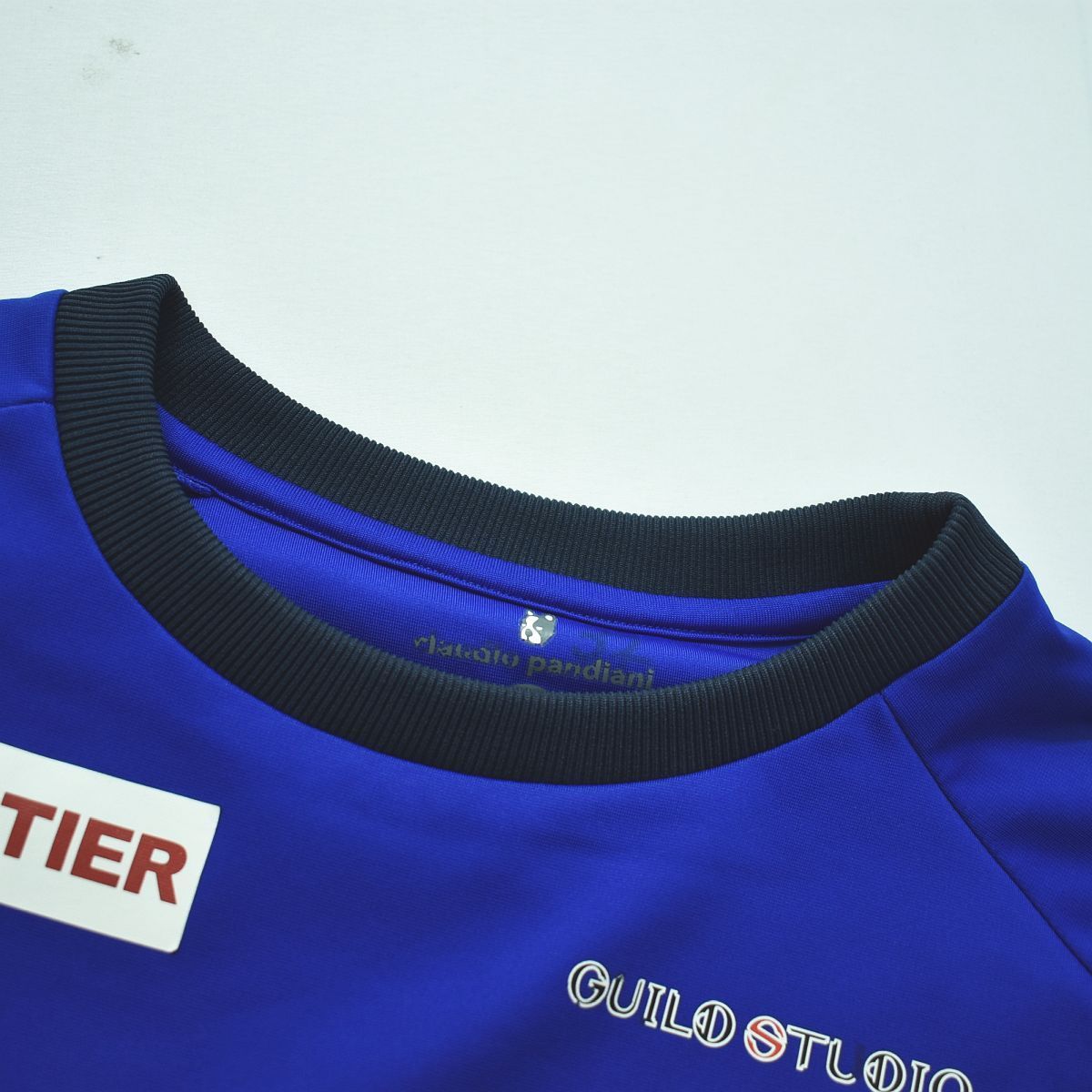 クラウディオ パンディアーニ claudio pandiani 横浜FC プルオーバー