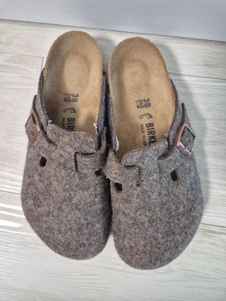 ビルケンシュトック スリッパ ブラウン 245