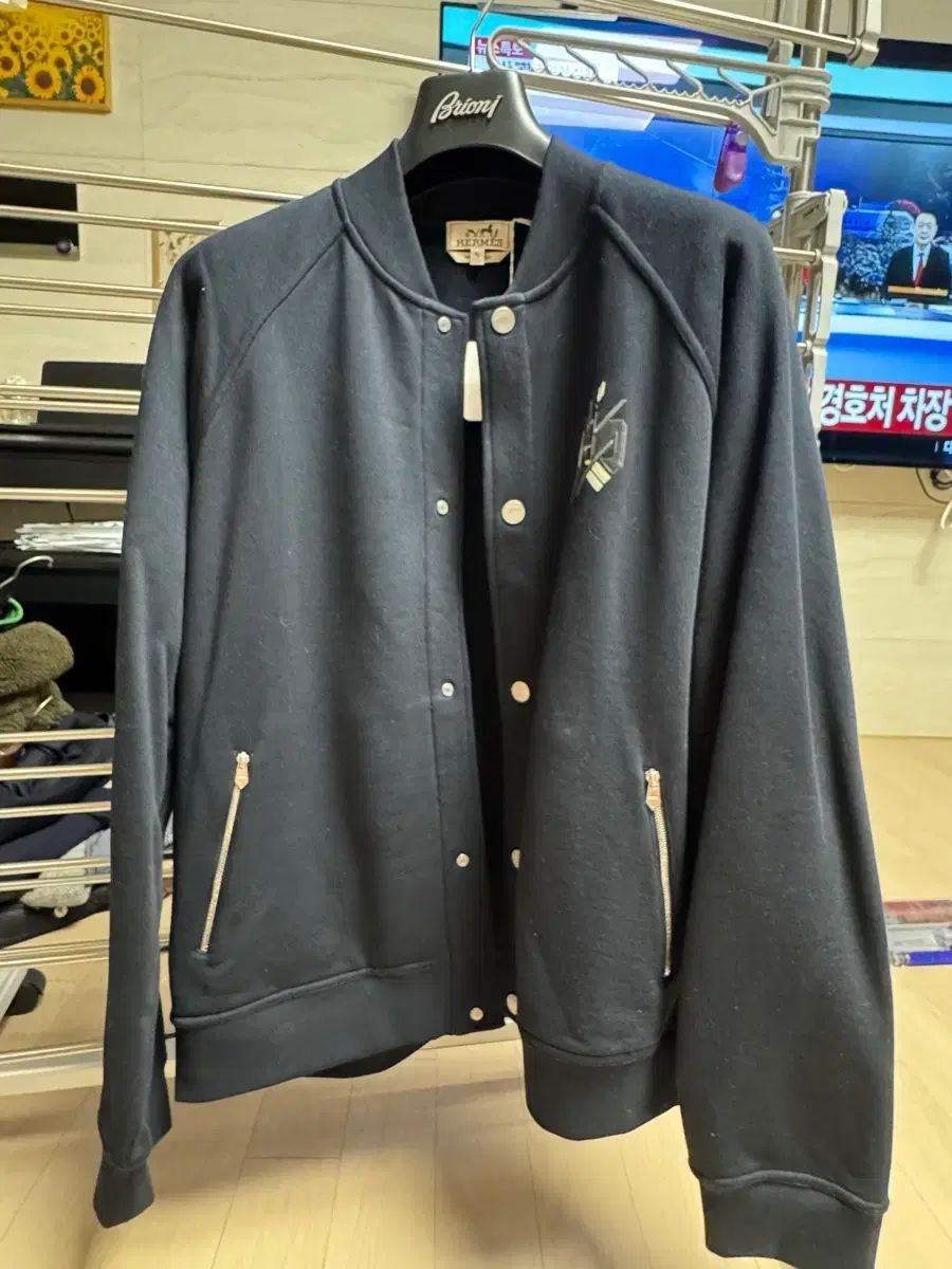 Hermes メンズ ブラック スタジャン ジャケット XL