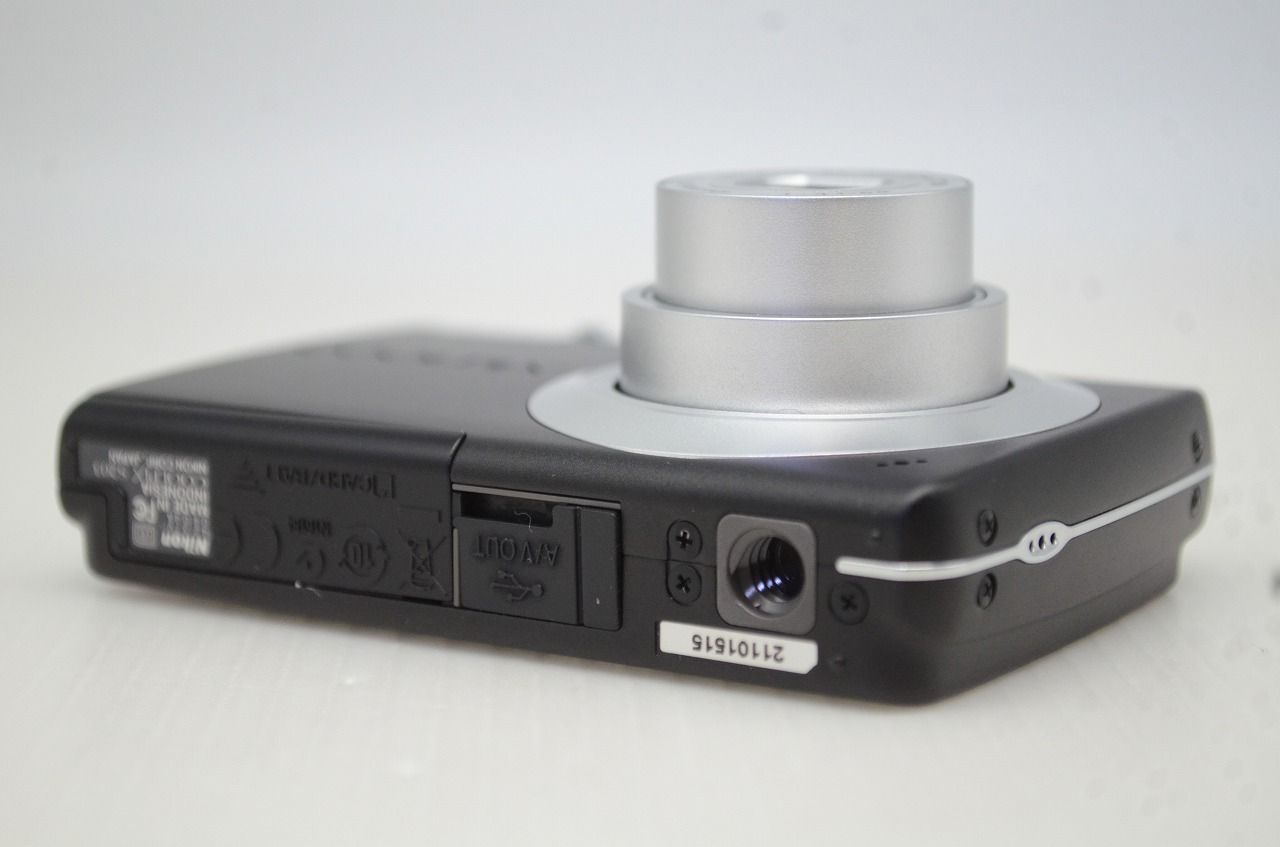 良品 Nikon ニコン COOLPIX S203 コンパクトデジタルカメラ ブラック