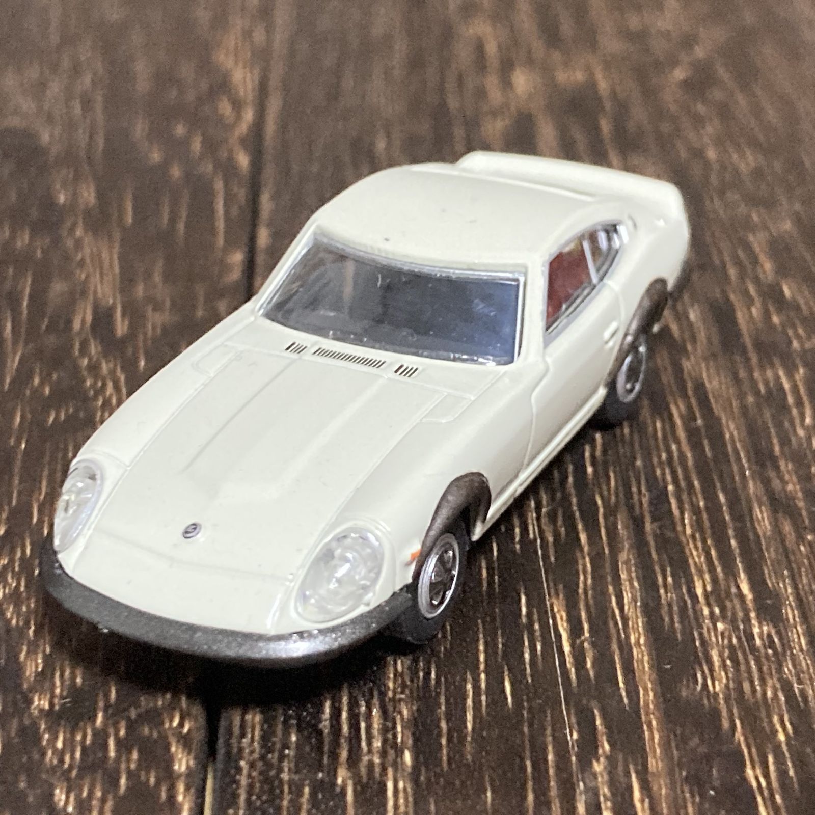 コナミ 絶版名車 1/64 NISSAN FAIRLADY ニッサン フェアレディ 240ZG