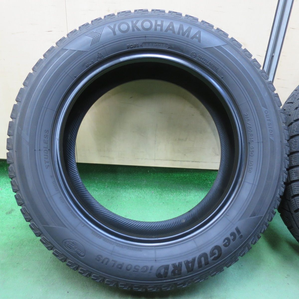  4本価格 スタッドレス 215 60 R 16 ヨコハマ アイスガード iG 50 プラス タイヤ 16インチ ヴェゼル オデッセイ クラウン CX 3 等 5121009イスタ 16インチ スタッドレス