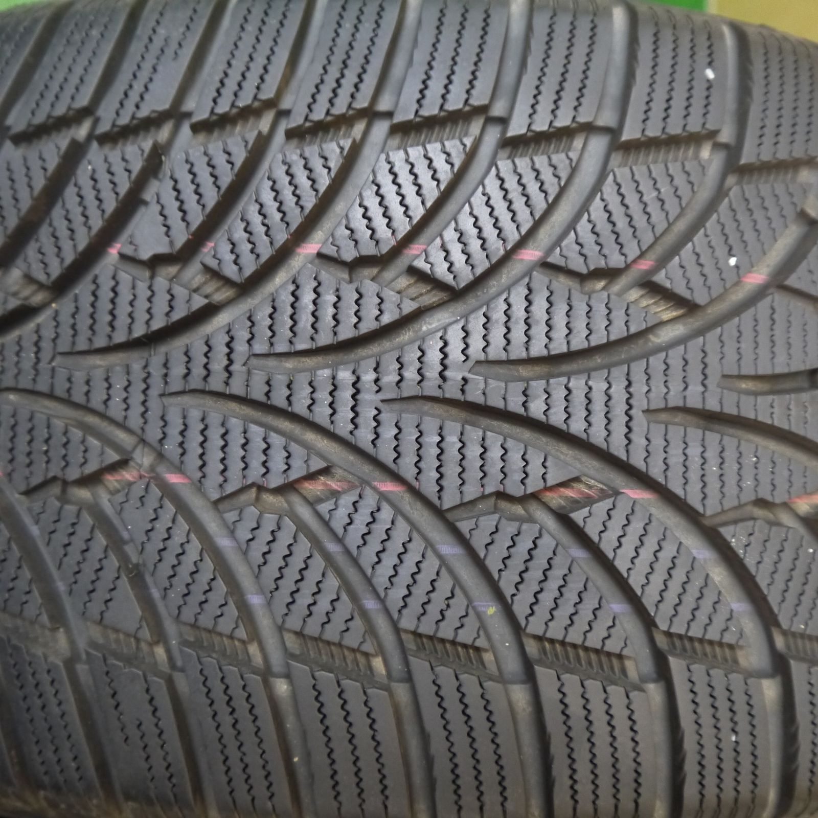  バリ溝 22年 9 5分 スタッドレス 245 50 R 19 ナンカン ウインター アクティバ SV 3 SUV タイヤ 19インチ レクサス LS BMW X 等 スタ 19インチ スタッドレス