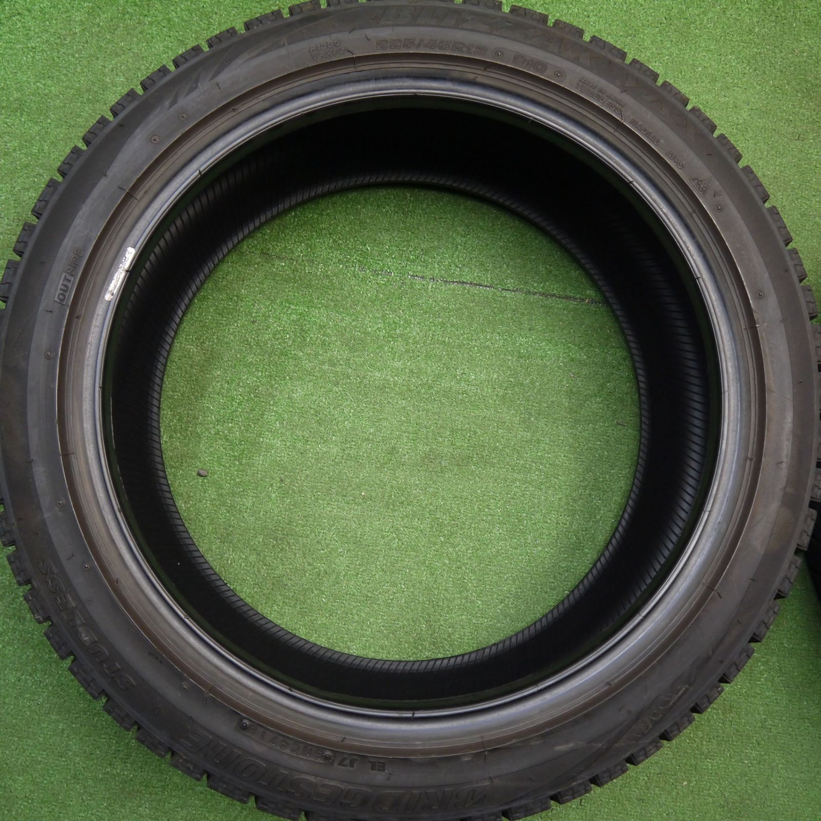 レヴォーグ インプレッサ