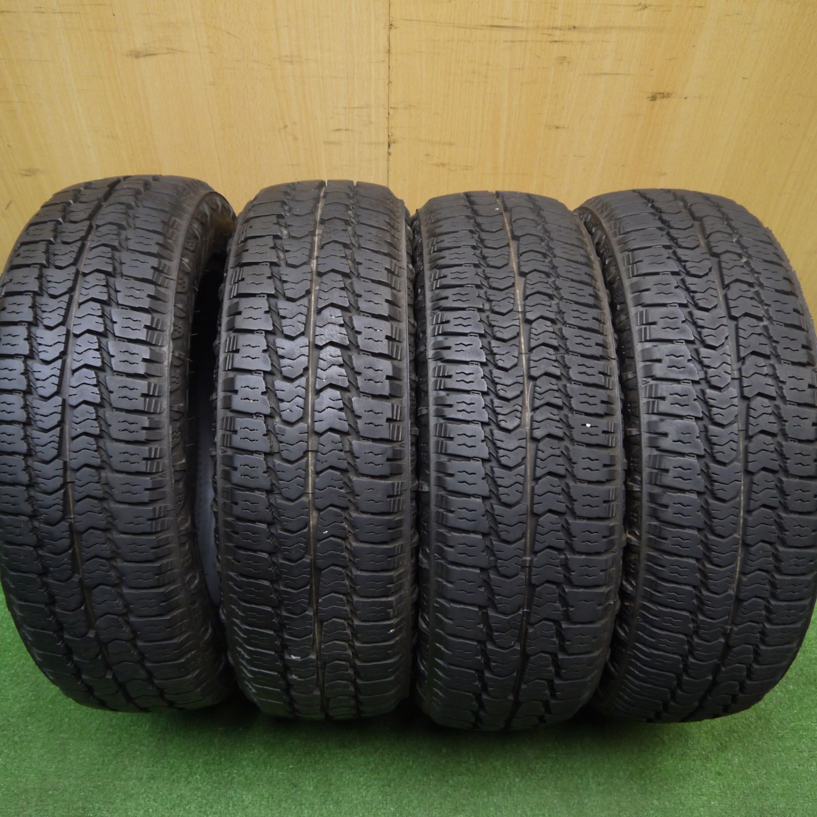 バリ溝 22年 9 5分 155 65 R 14 マッドスター ラジアル A T ホワイトレター MUDSTAR RADIAL タイヤ 14インチ アトレー ハイゼット タント 等 ノタ