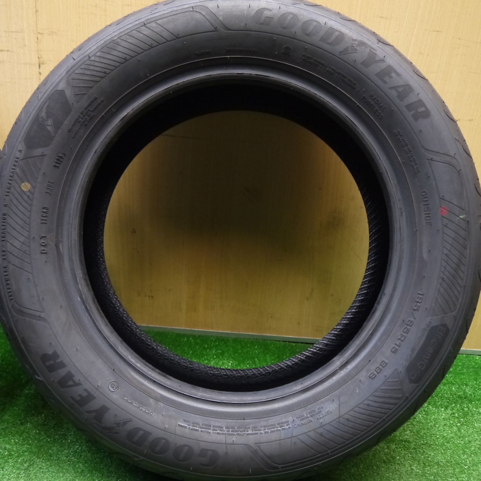 タイヤ 15インチ