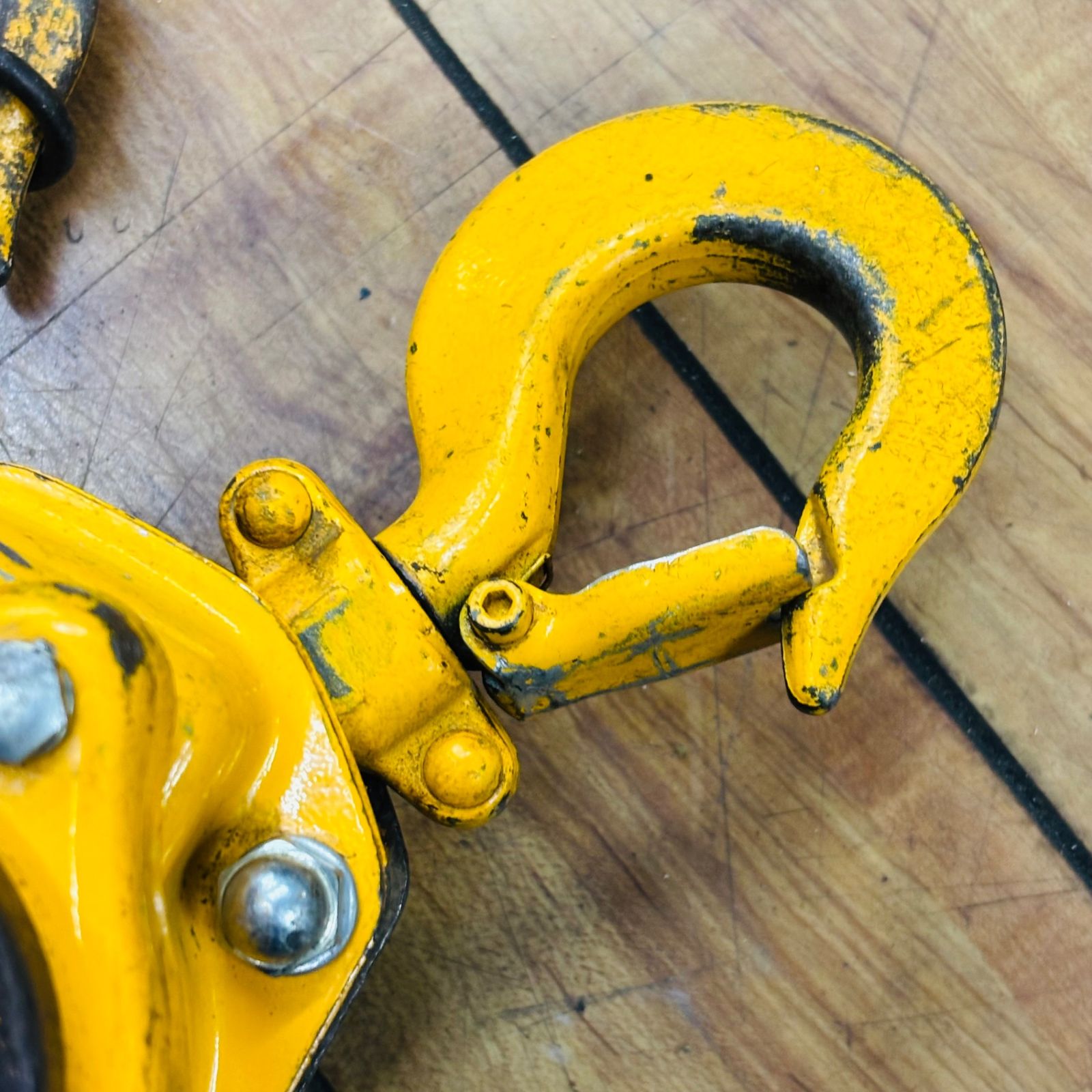 t レバーブロック