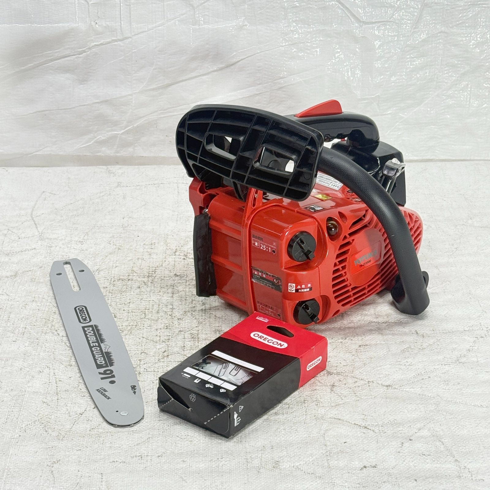 エンジン式 チェーンソー YOTUKA 12インチ 30 cm 25 cc 1 2馬力 オレゴン製 ガイドバー ソーチェーン 軽量 倒木 枝落とし 玉切り YS CS 2500 1260 3