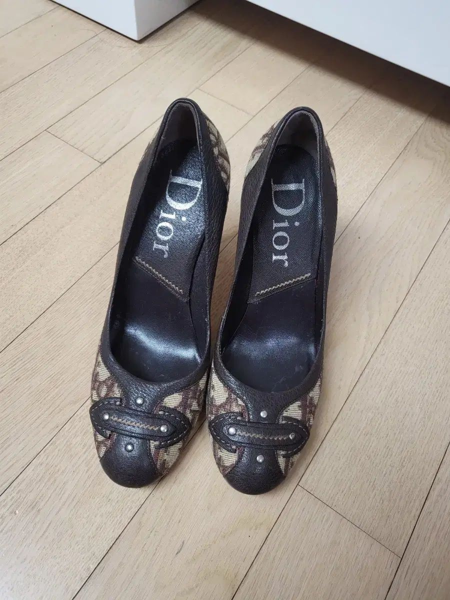 ディオール Dior ブラウン パータン パンプス 37