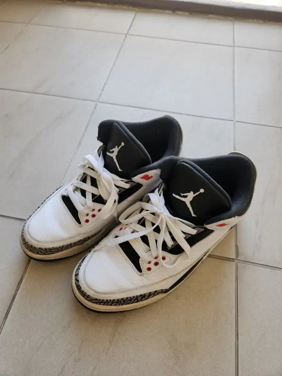 ジョーダン3 インフラレッド 270