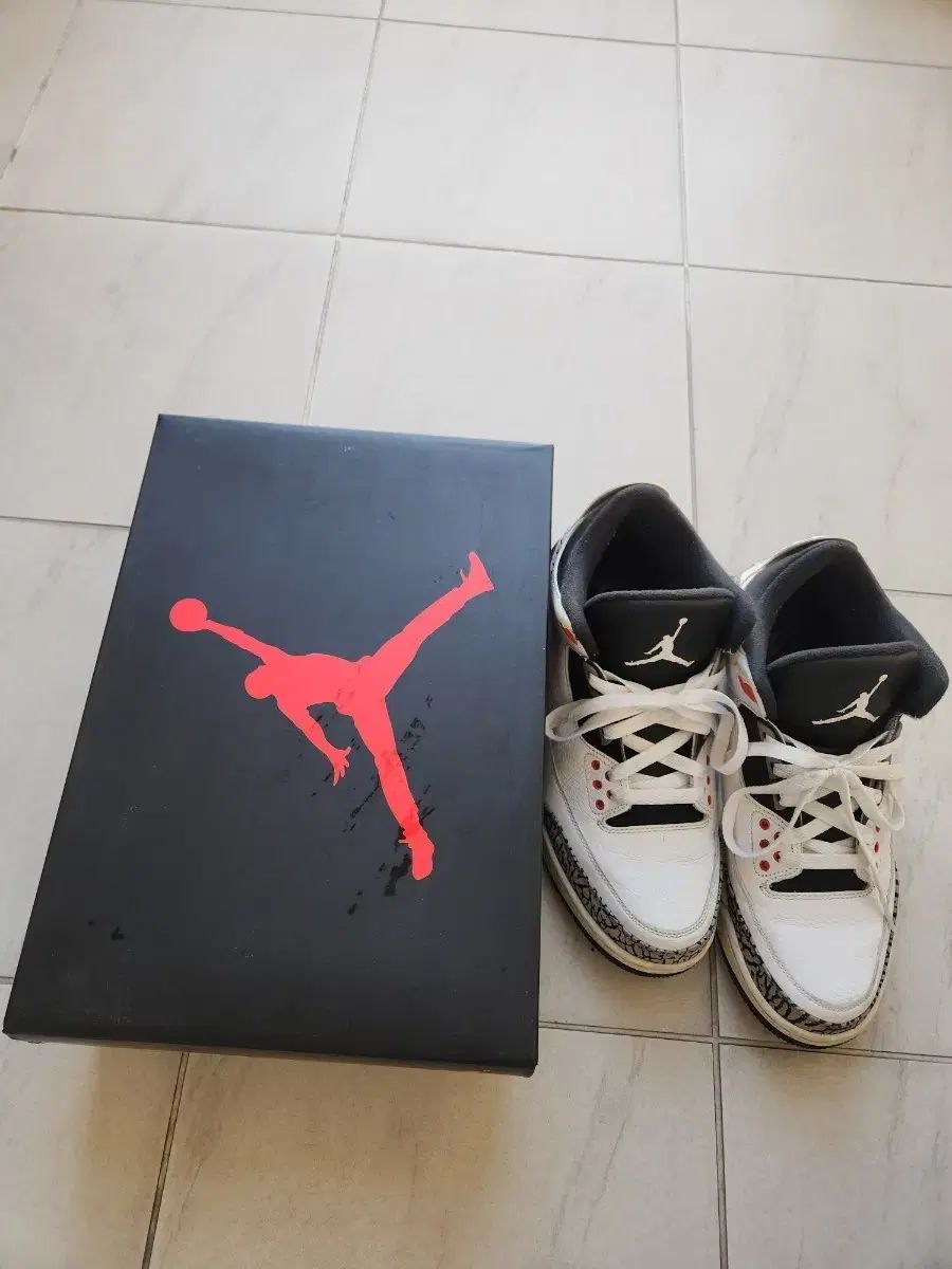 ジョーダン3 インフラレッド 270