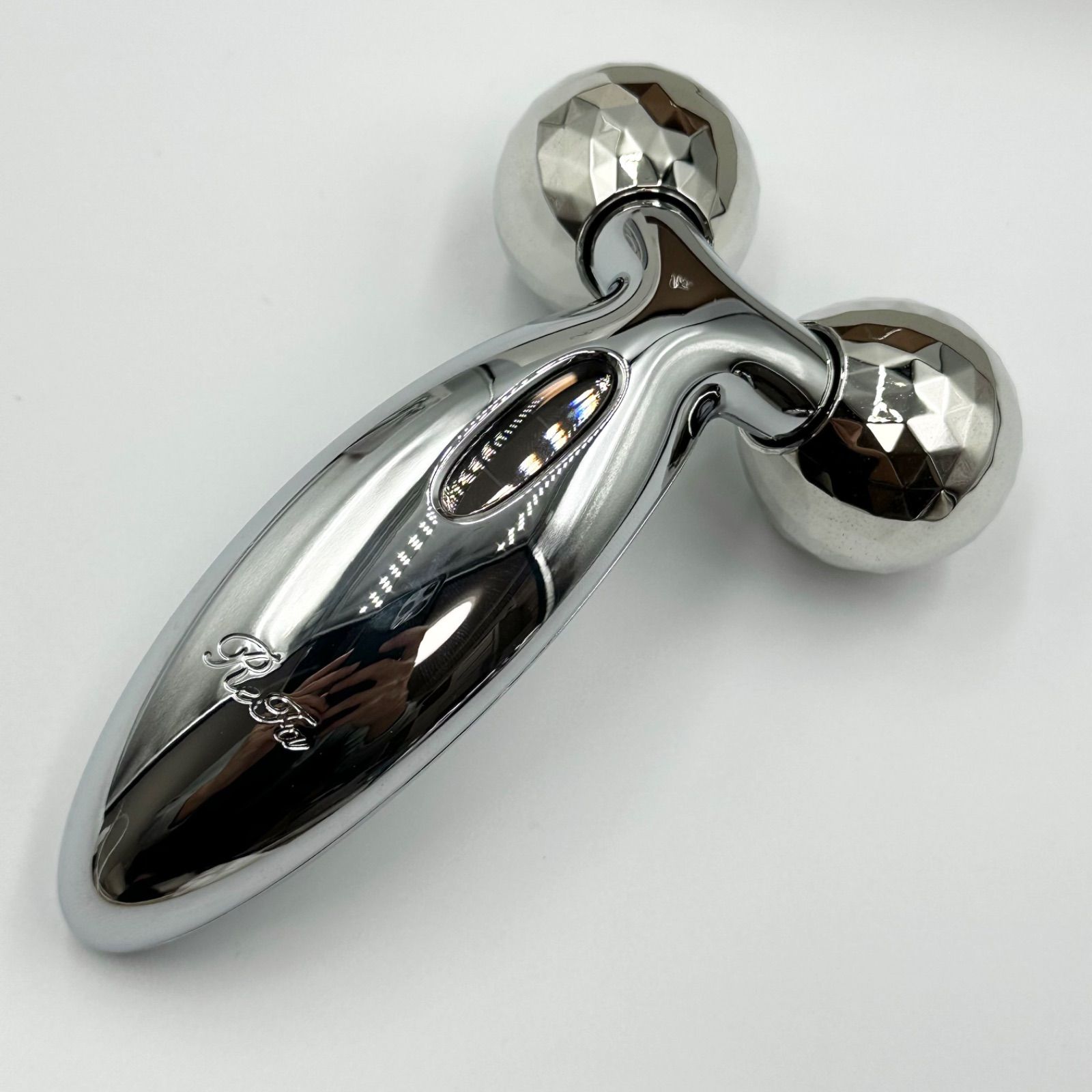 ReFa CARAT リファ カラット プラチナ電子ローラー ロゴシルバー PEC