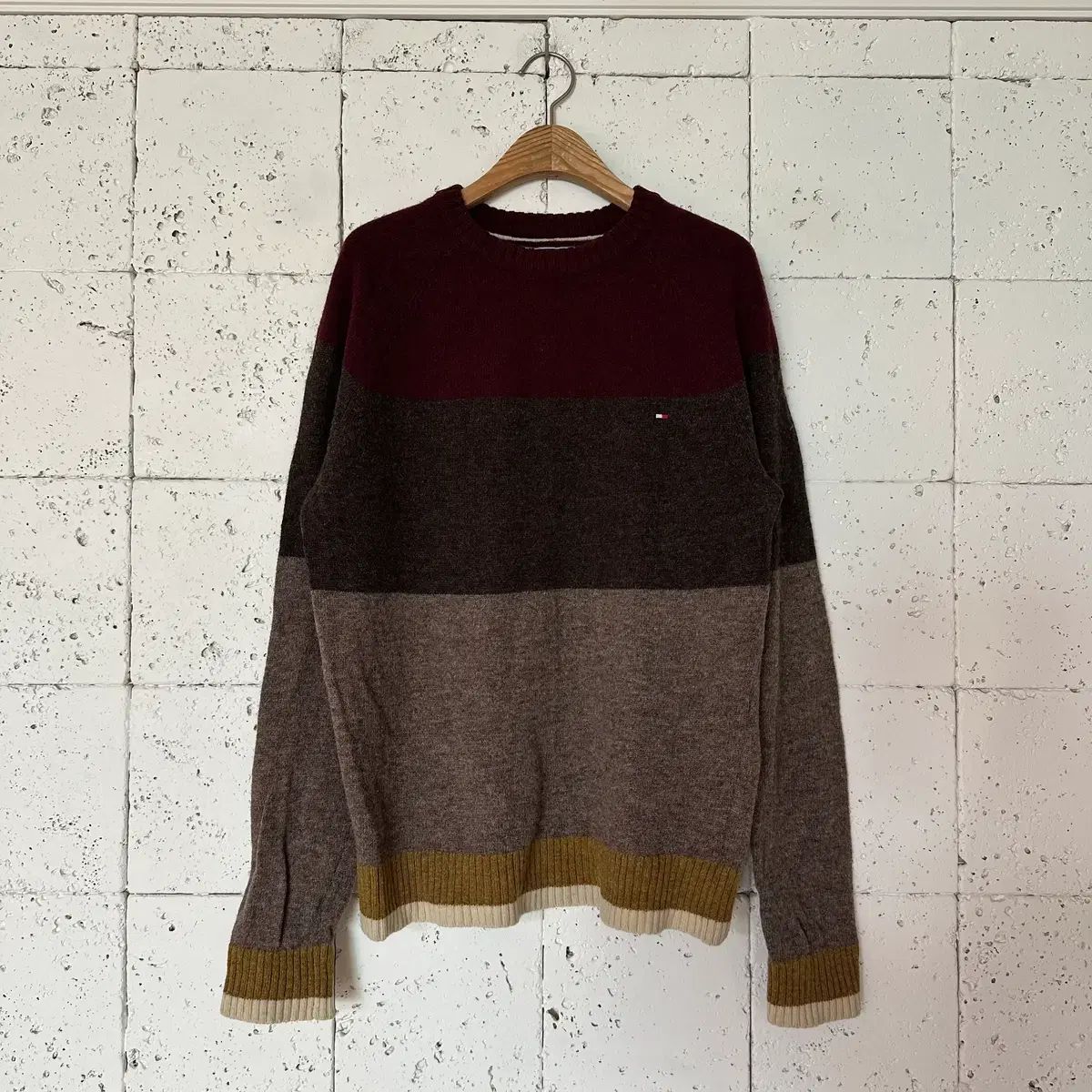 L トミーヒルフィガー ニット