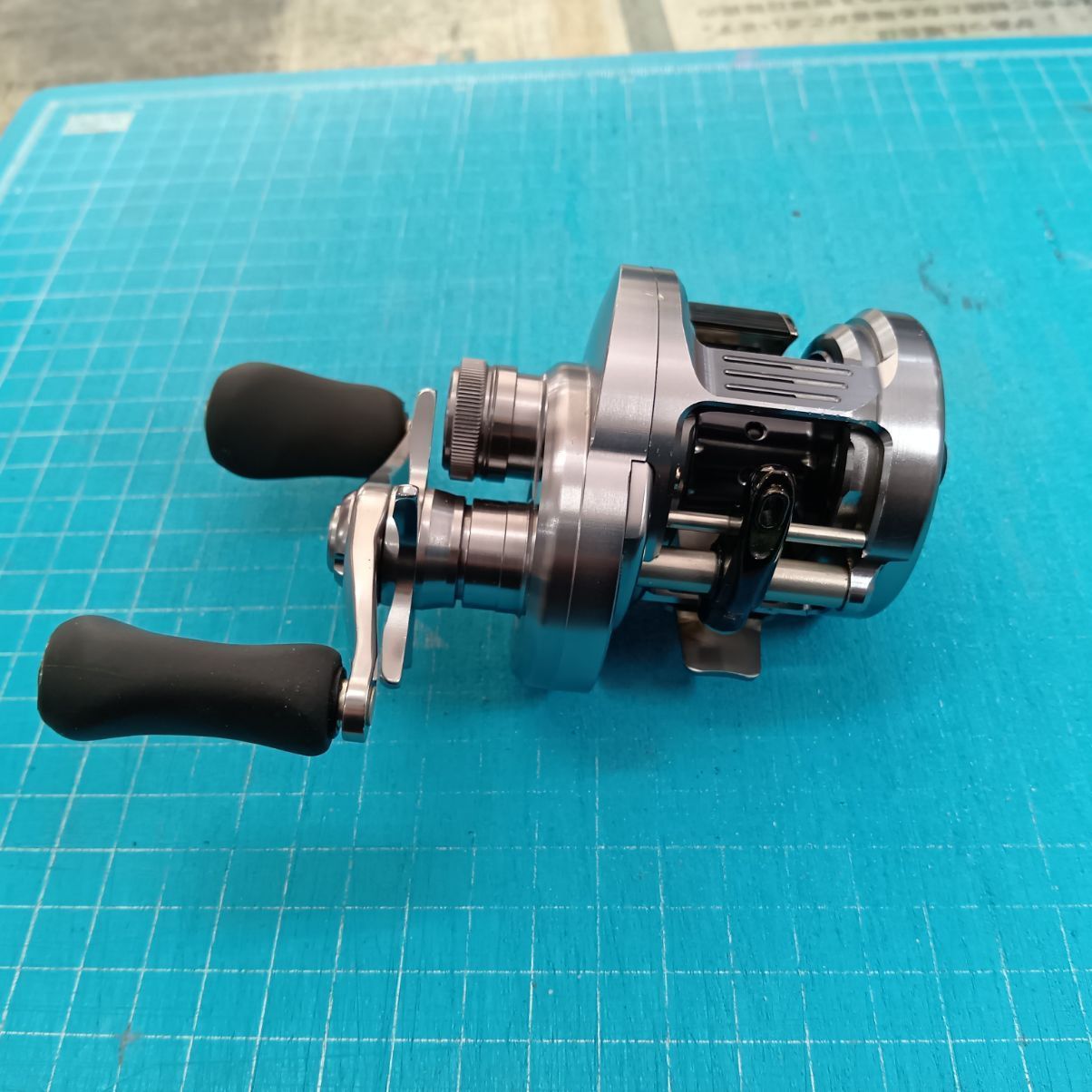 併売 シマノ 19カルカッタコンクエストDC 200